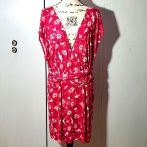 Loft Beach- Bright Deep Pink Floral beach dress Deep V smocking Size. Large